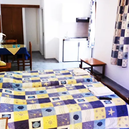Apartament Pantheon Karpatos