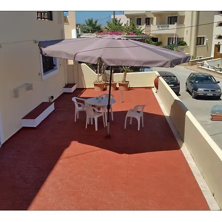 Pantheon Apartament Karpatos